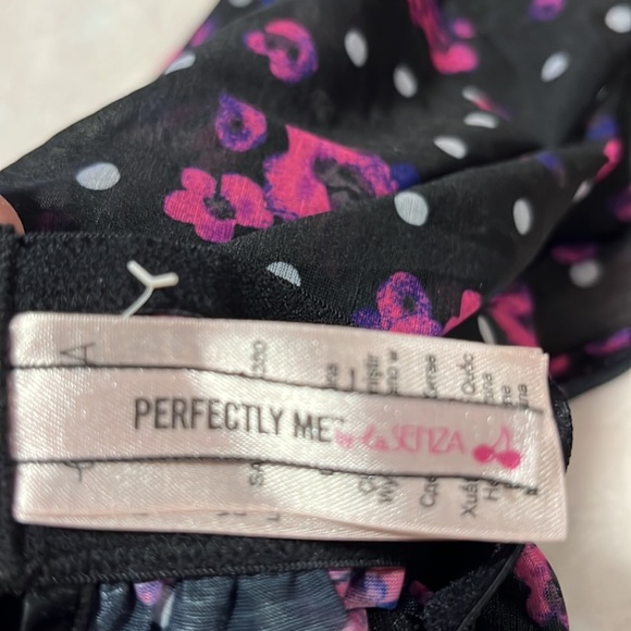 Cute floral print with bows. - Picture 4 of 5